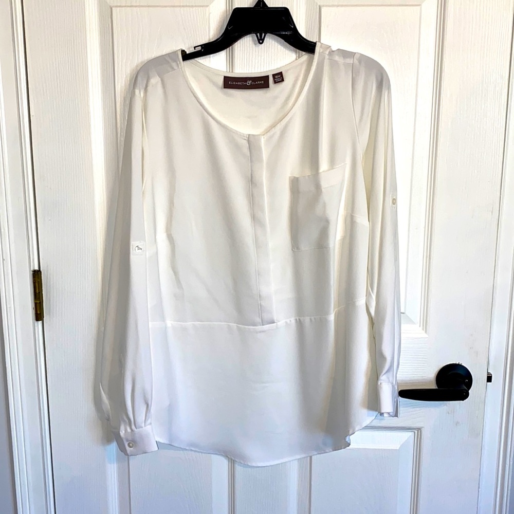 Ladies Top, Silky flowing Tunic, White, long sleeve Size 18W in EUC No defects